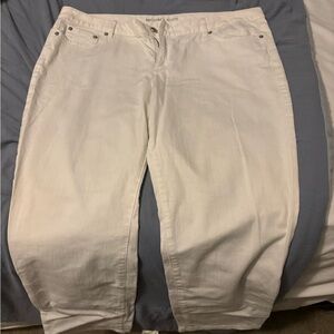 MICHAEL KORS White Denim Jeans Size 16 StraightLeg 5 Pockets Stretch Silver Logo